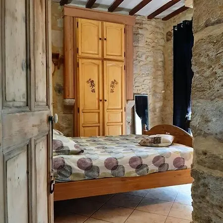 Apartment Cosy Et Climatise Au Coeur D'uzes *